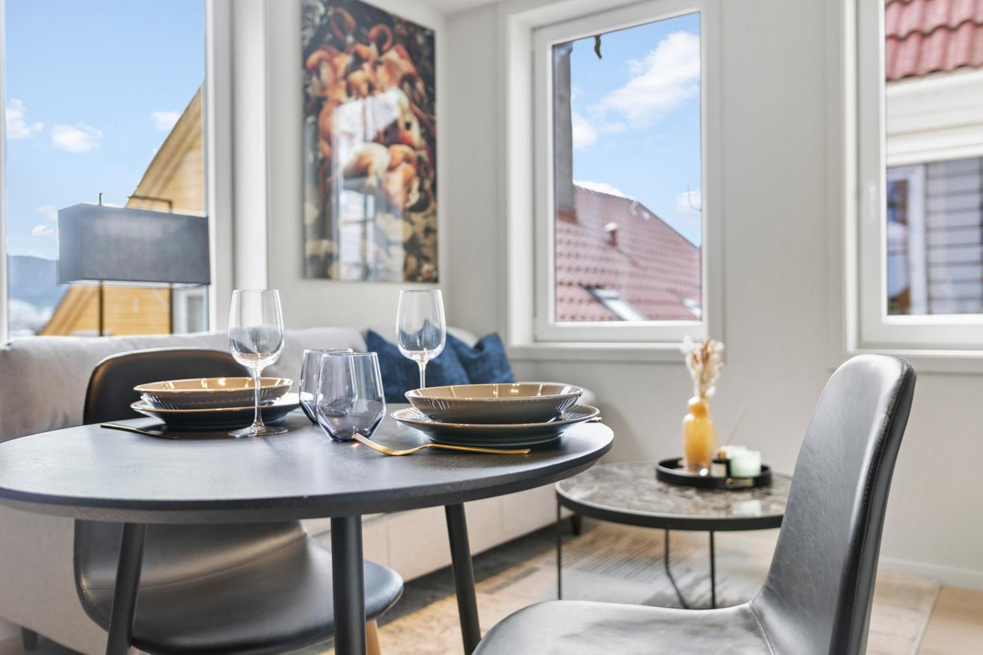 Exclusive Bergen Suite Exterior photo